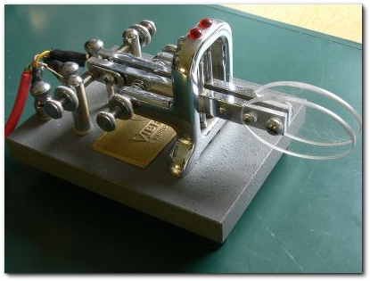 It took me several months to appreciate the feeling of Vibroplex paddle. So I nearly didn't used it in beginning. Then I notised my CW had less missprints the days I had problems with other keys. It was also easier to run in slower speeds around 70 to 100 cpm. So I started to use it more and more and today I use it nearly as much as my Kent.